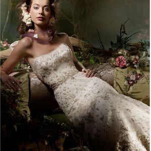 Lazaro Ivory wedding dress